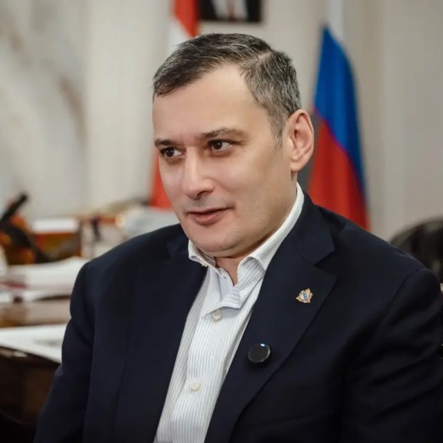 Александр Хинштейн