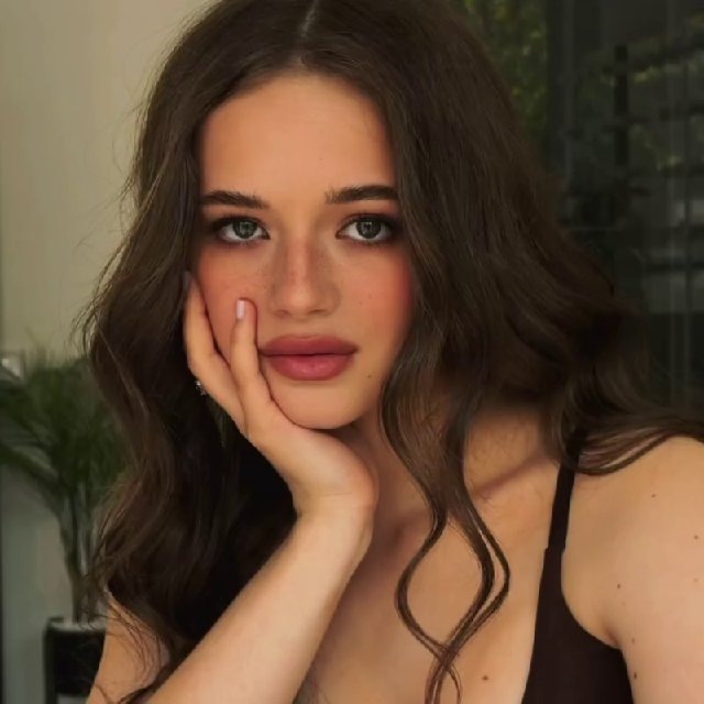 Karina ᛋ ᚠ